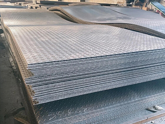 Custom galvanized pattern steel checkered plate