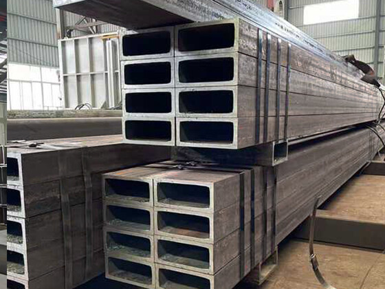 Seamless black rectangular tube