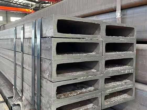 Seamless black rectangular tube