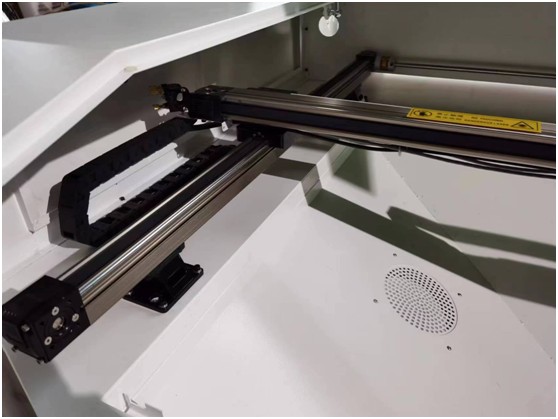laser engraving machine (3).png
