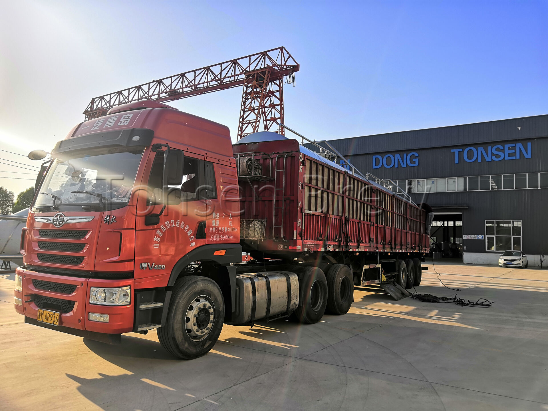 Напряженный день доставки. Удачного сотрудничества с Tonsen Equipment. Планируете открыть или расширить пивоварню?