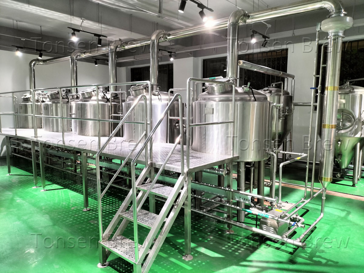 5 vessels brewhouse 1.jpg