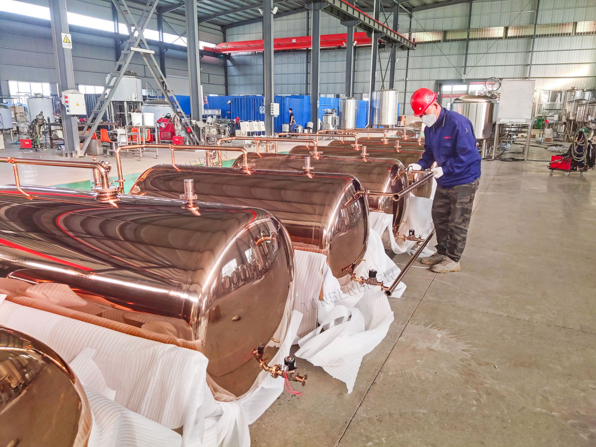 Copper-plated beer equipment BBT (22).jpg