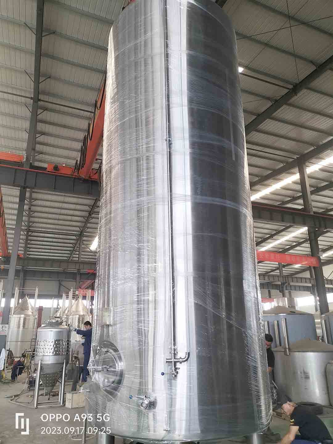 15000L清酒罐 1080.jpg