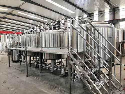 Cervecería de tres recipientes