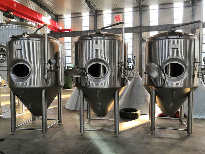 Depósito de fermentación de 500 litros