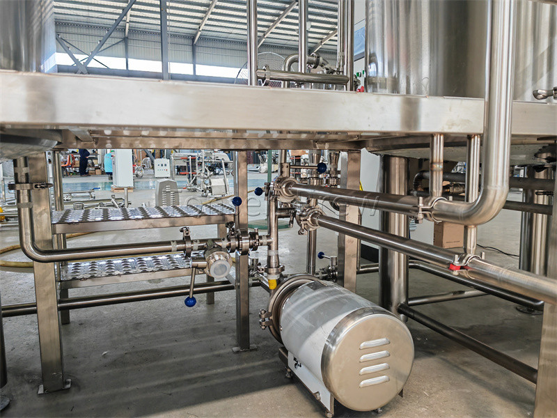 22128 Pipe connection 2.jpg