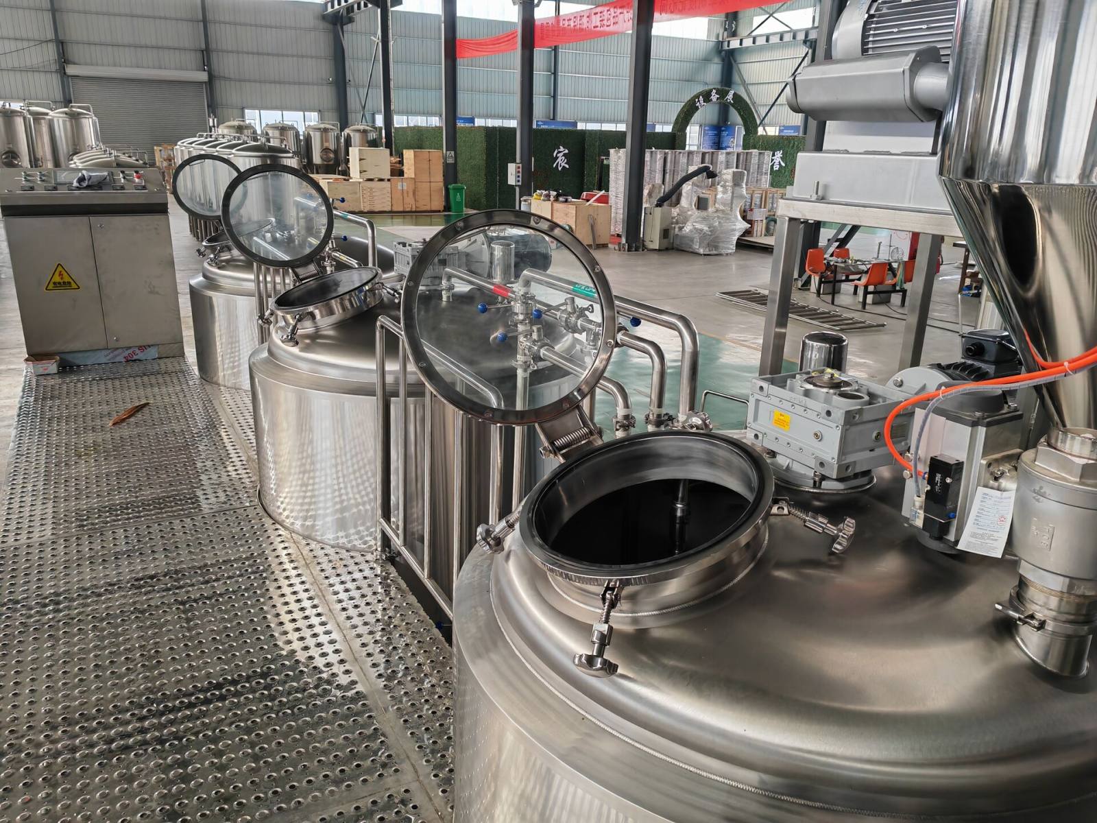 22172单 1000l 3 vessels hlt Canada (4).jpg
