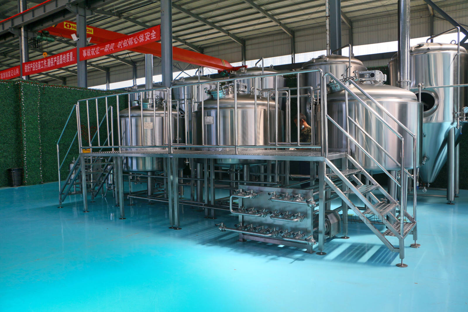 10BBL brewhouse 3 vessels (3).jpg 10BBL brewhouse 3 vessels (3).jpg
