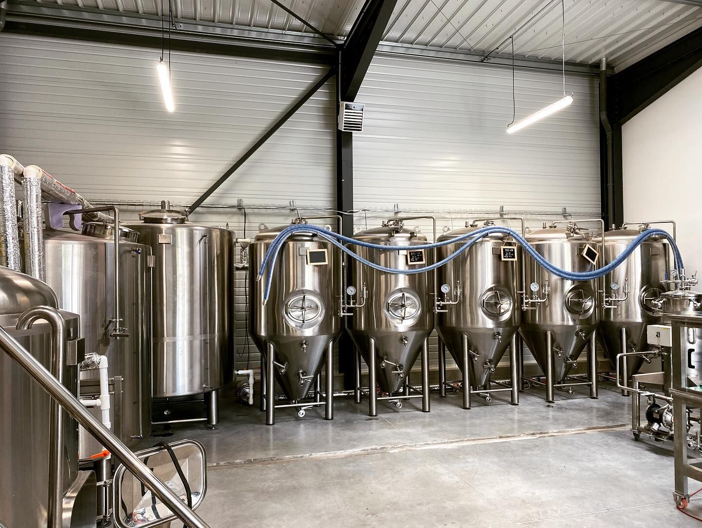 La cervecería de 1000l de nuestro cliente,...