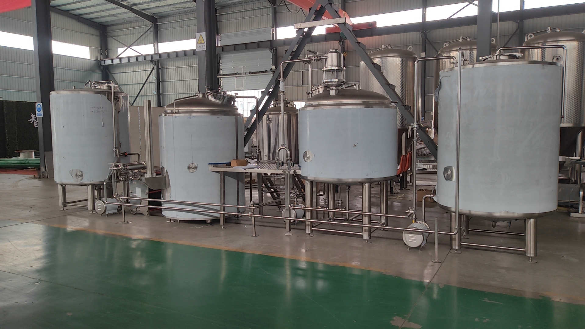 600L gas de fuego directo calentado 2 recipientes cervecería de acero inoxidable a la venta