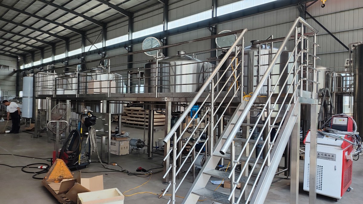 23079 与23133 2000L图片相同 (5).jpg