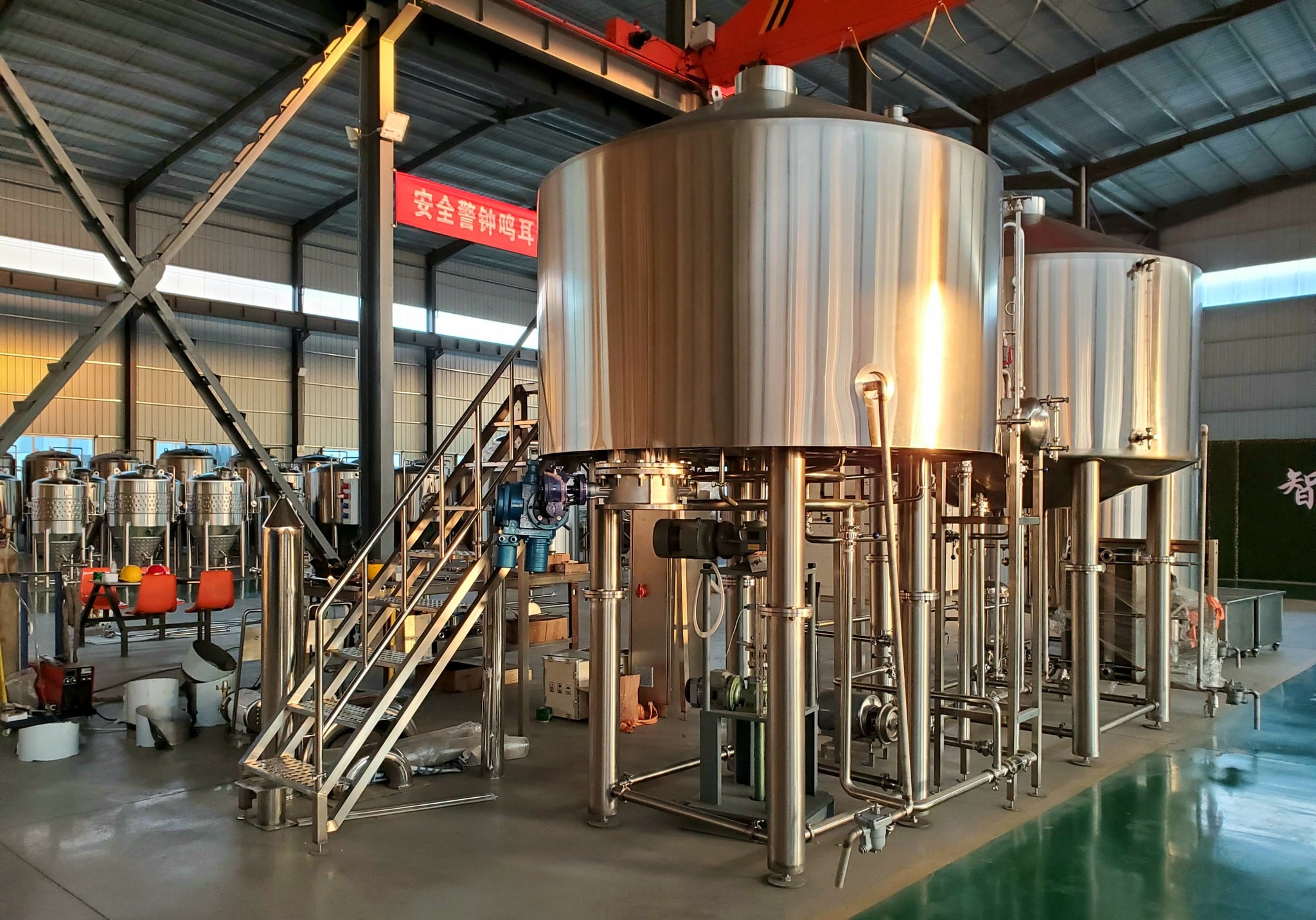 Systèmes de brassage complets : Installation, maintenance et pièces détachées pour brasseries