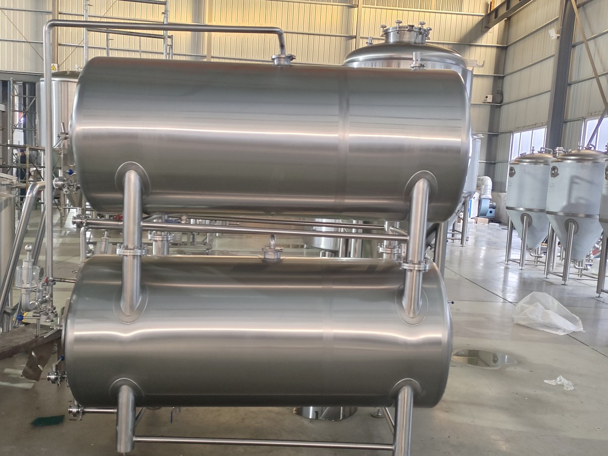 500L卧式清酒罐 (6)