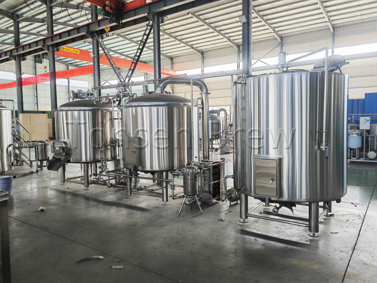 22058 france 1000l brewhouse (3)_exposure.jpg