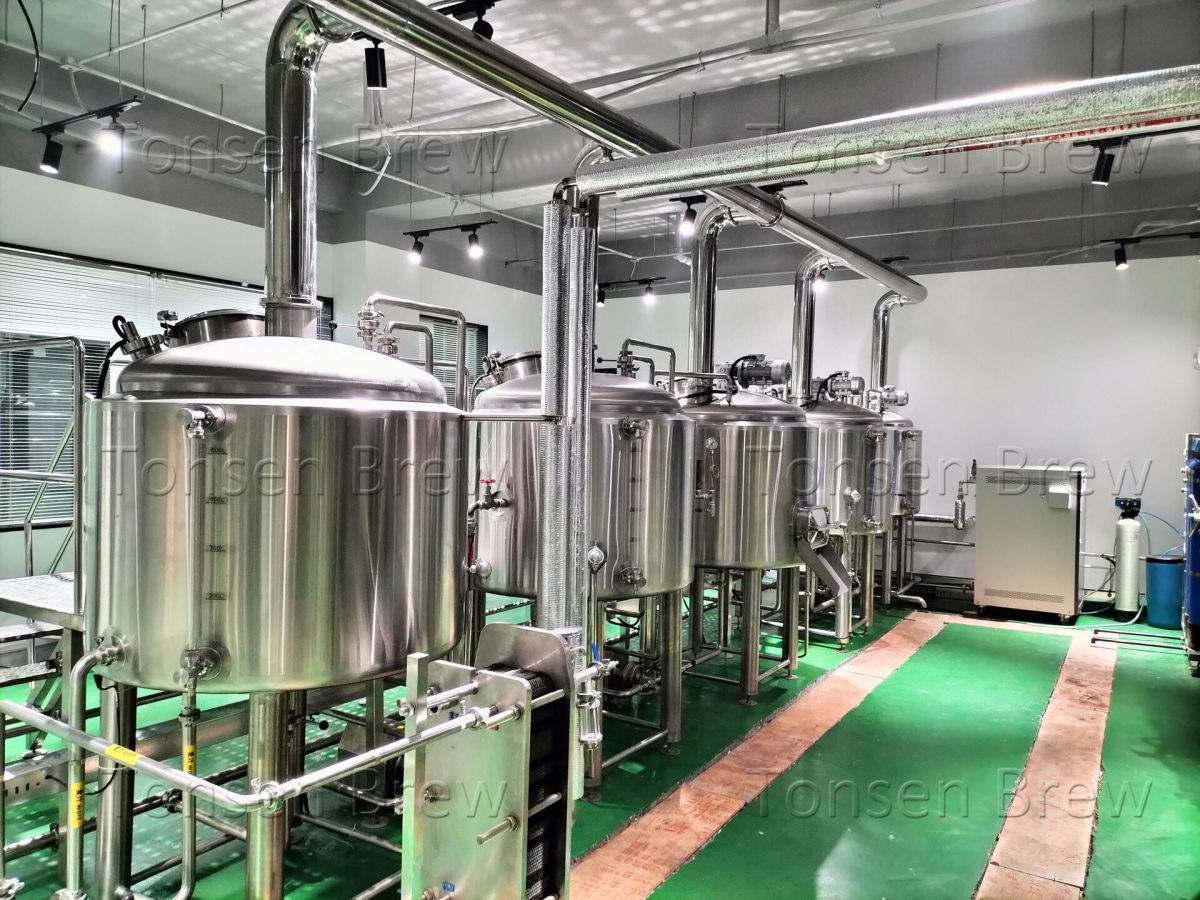5 vessels brewhouse 2.jpg