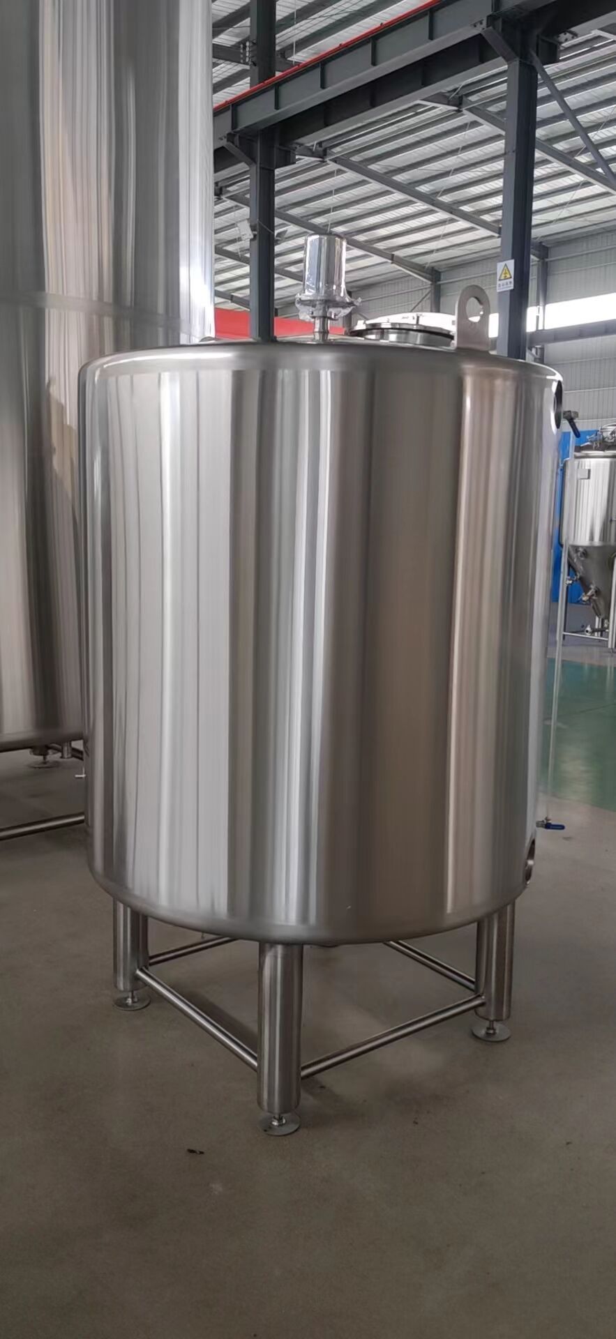 1000L 22057 ..jpg