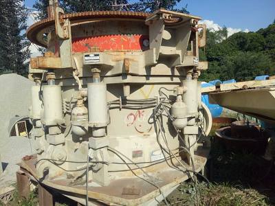 METSO HP700