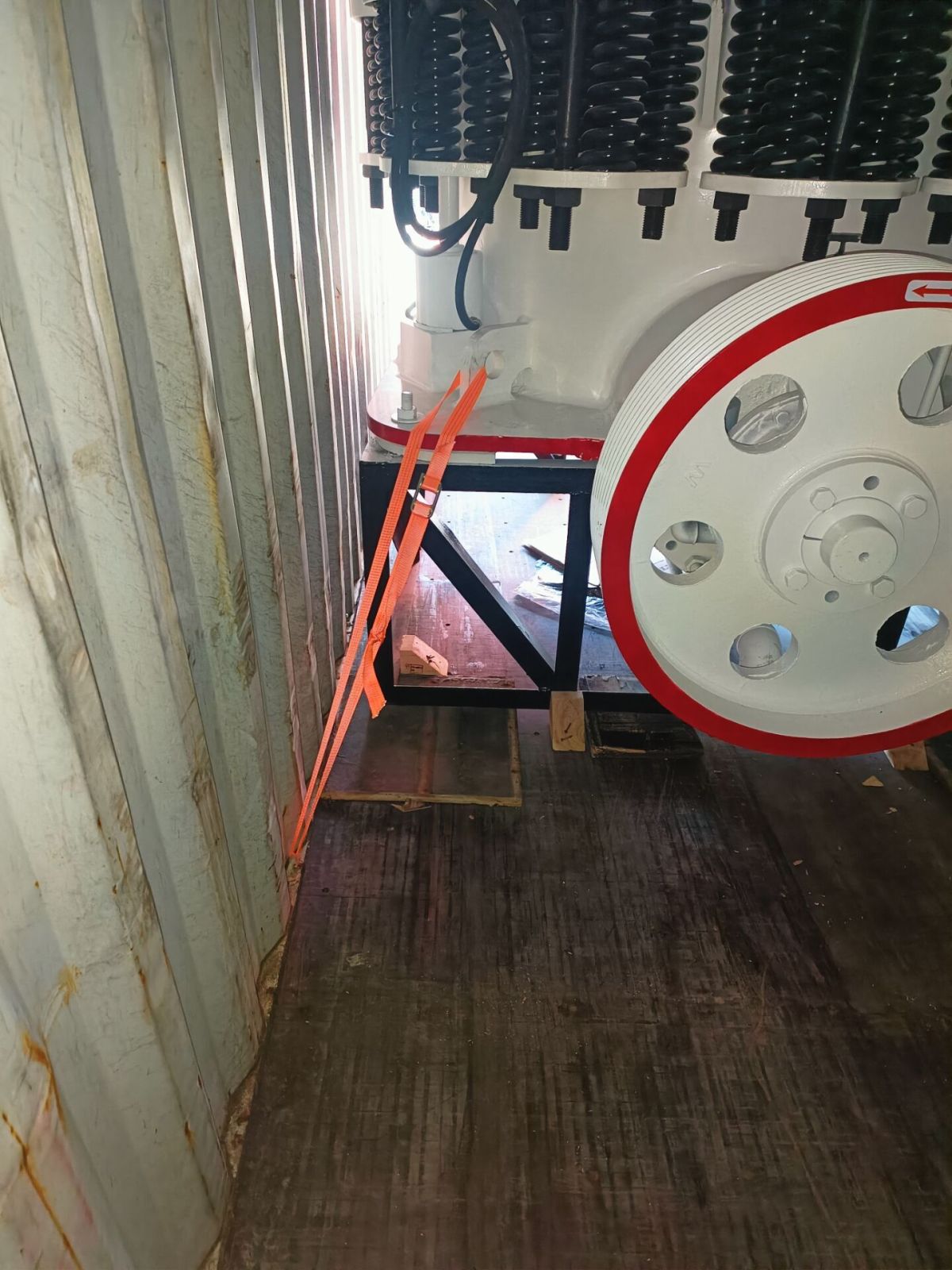 used Symons cone crushers1.jpg