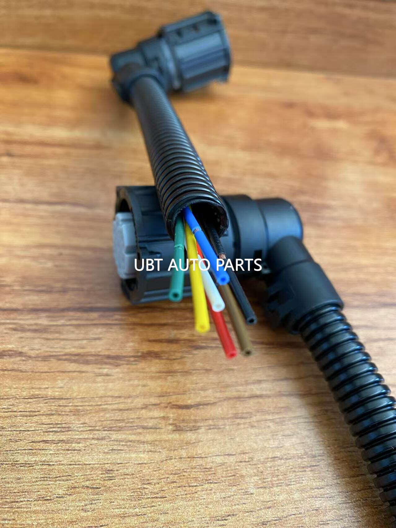 Head lamp pluge SITRAK C7H G7H 14974