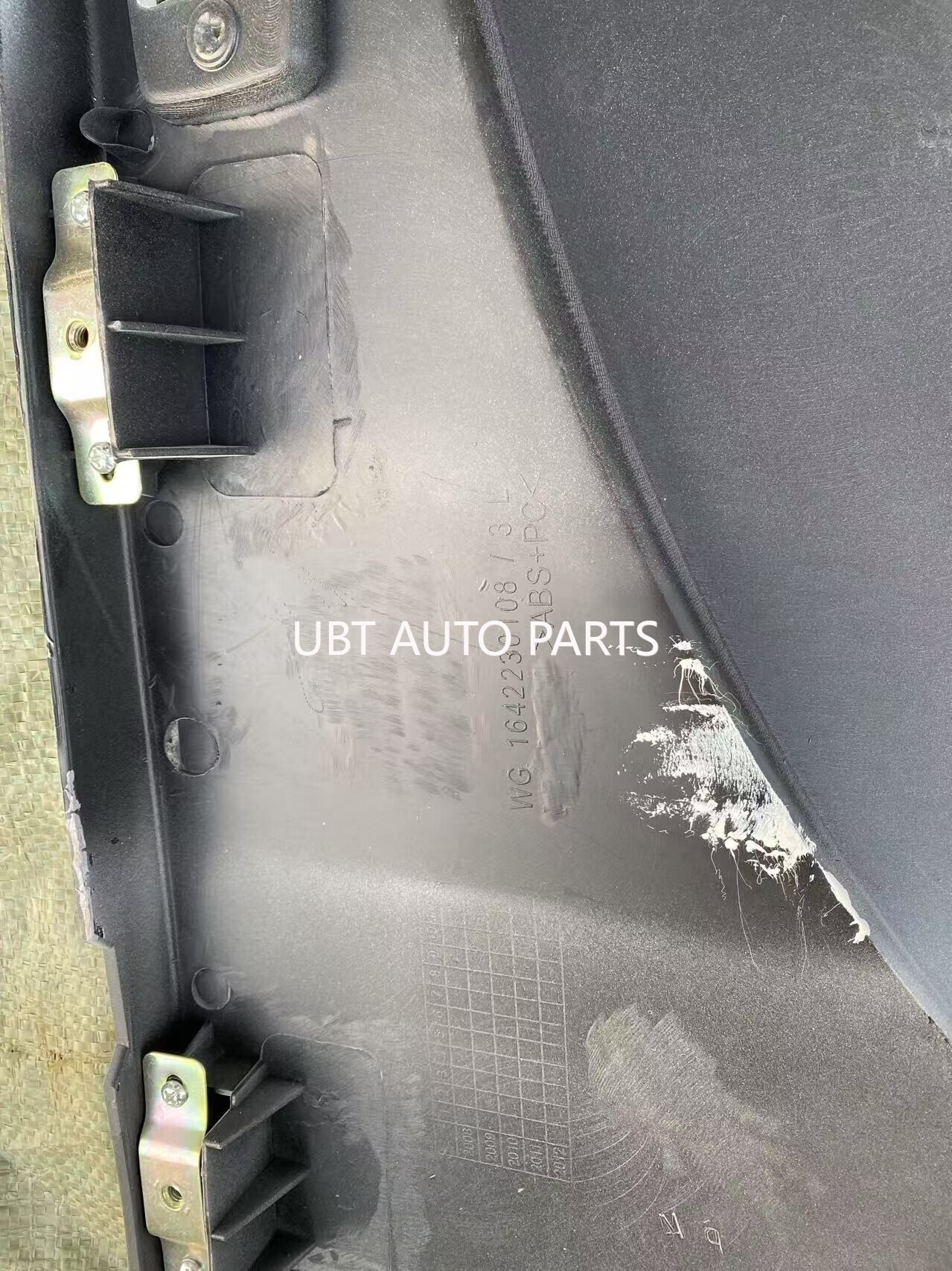 SIDE FENDER FRONT RH WG1642230108