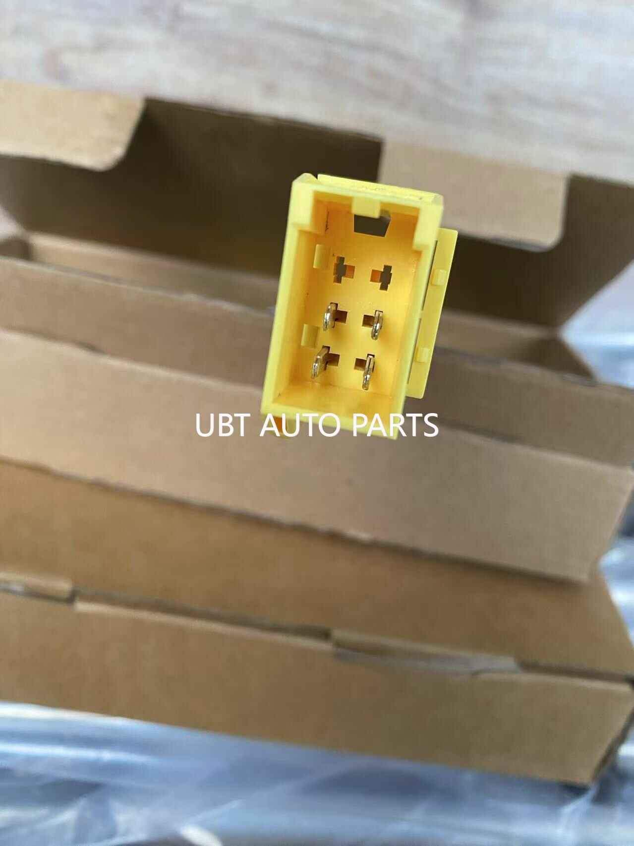 FOOT BRAKE SWITCH WG9725716002