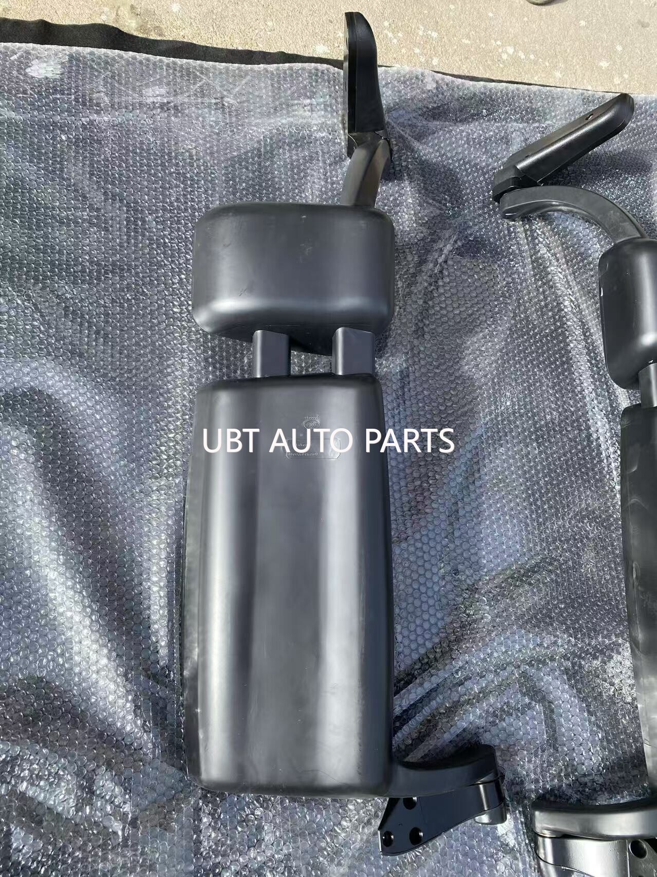 MIRROR SIDE WITH ARM LH WG1646770001/02