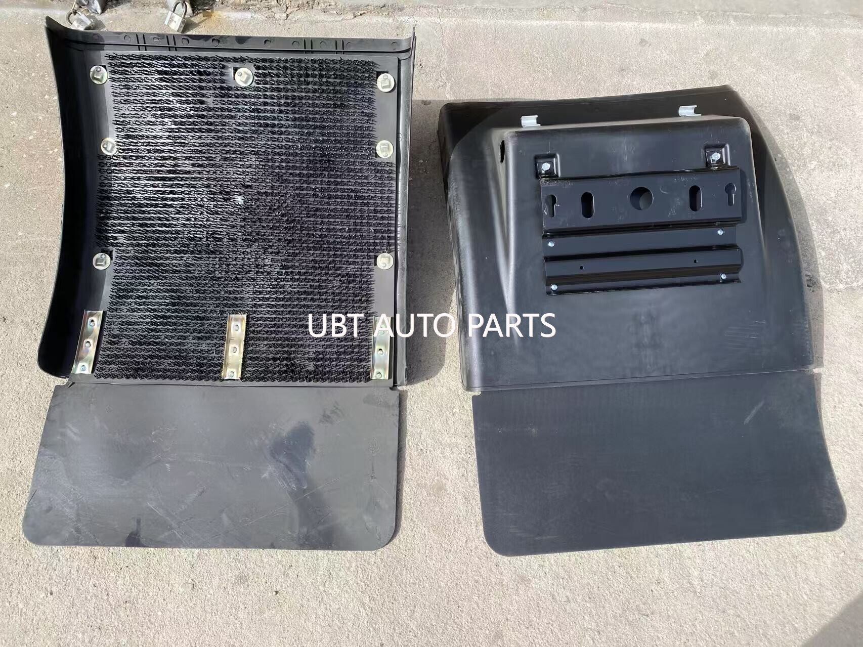 MUDFLAP RR ( REAR ) WG9719950111