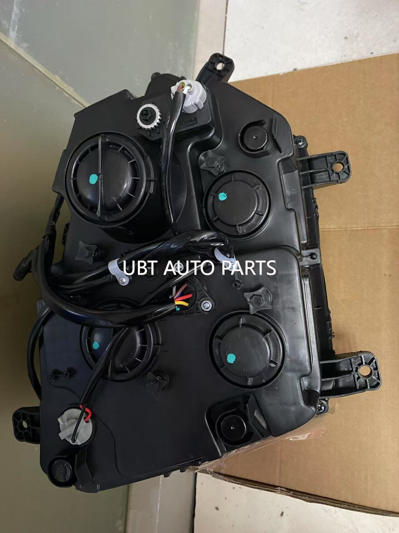 LIGHT LEFT WG9525720027/2