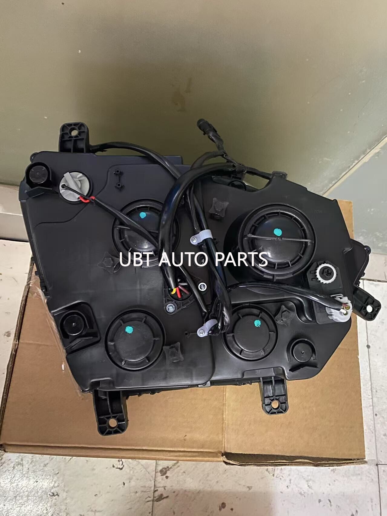 LIGHT LEFT WG9525720027/2