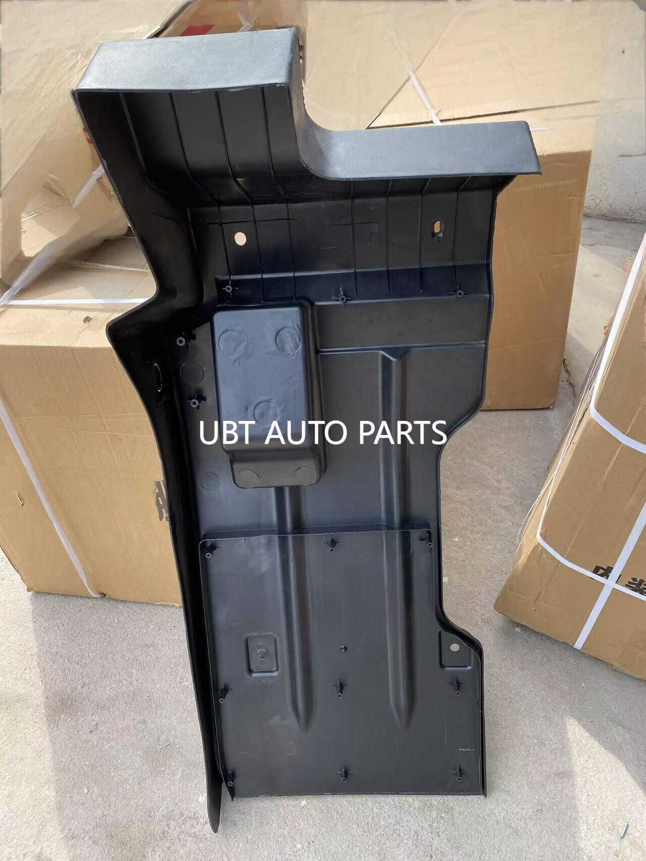 FRONT MUD GUARD - RIGHT WG1671230502