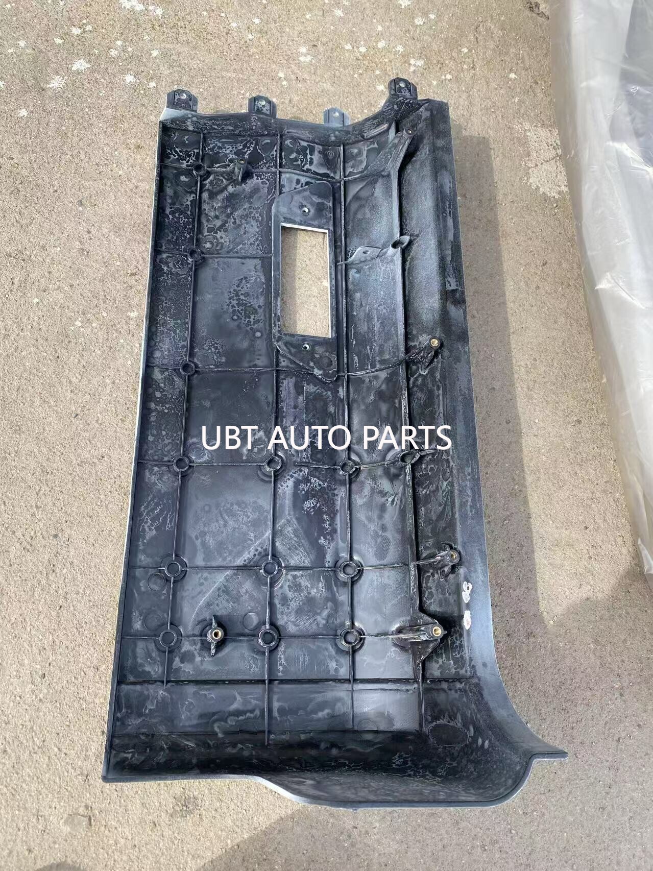 FENDER FRONT REAR - RIGHT WG1672230224
