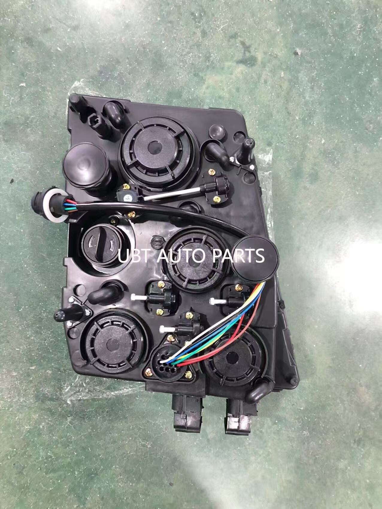 Head lamp X3000 LH/RH