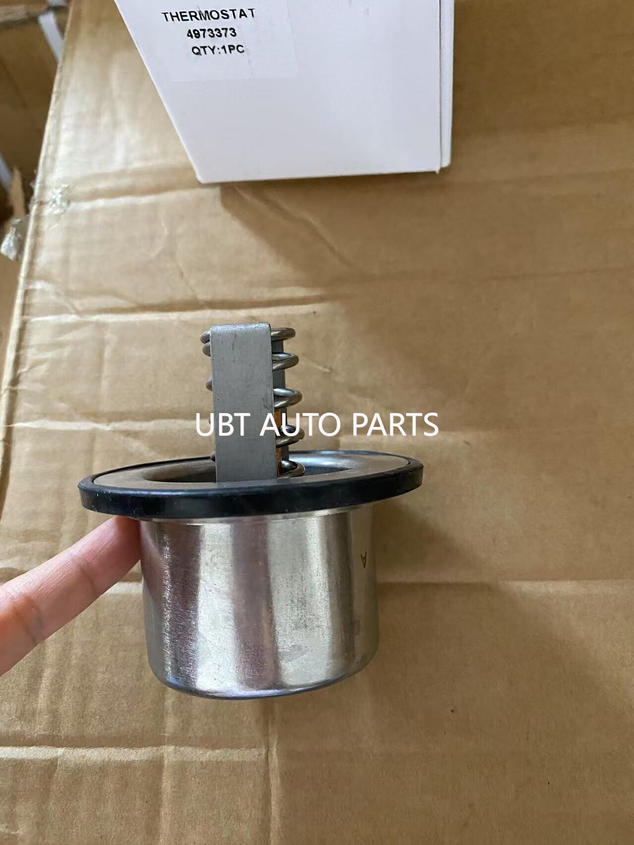 Thermostat cummins 4973373