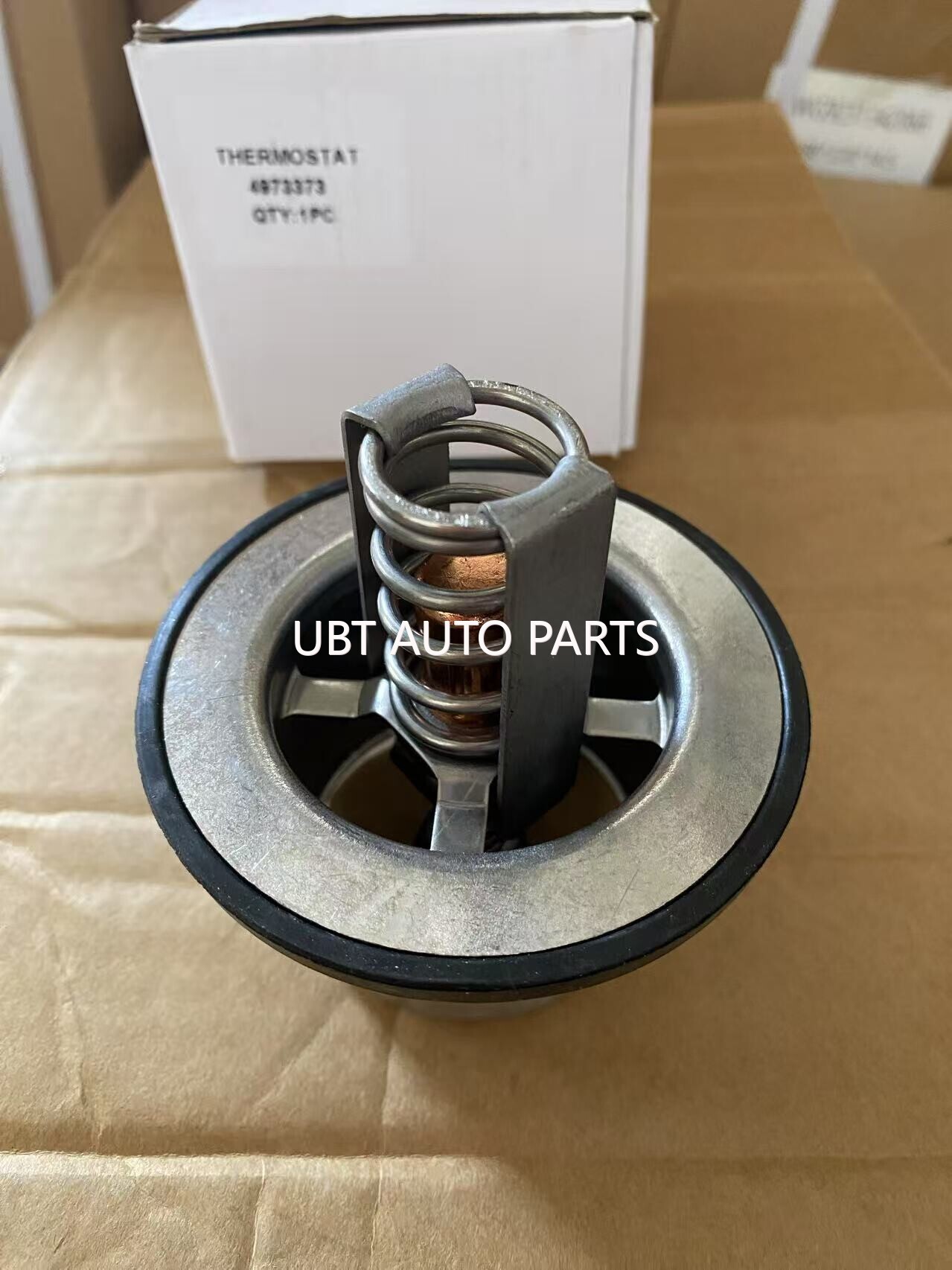 Thermostat cummins 4973373