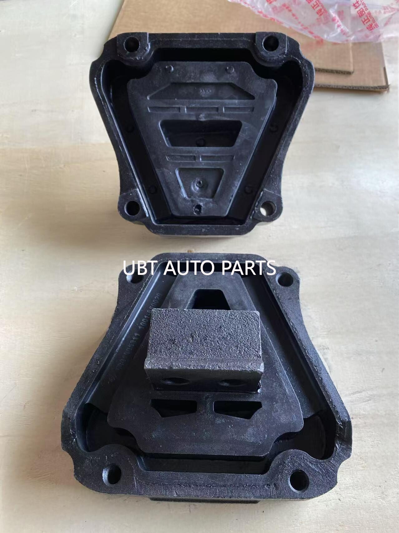 Mounting engine Rear Hongyan 5801905311