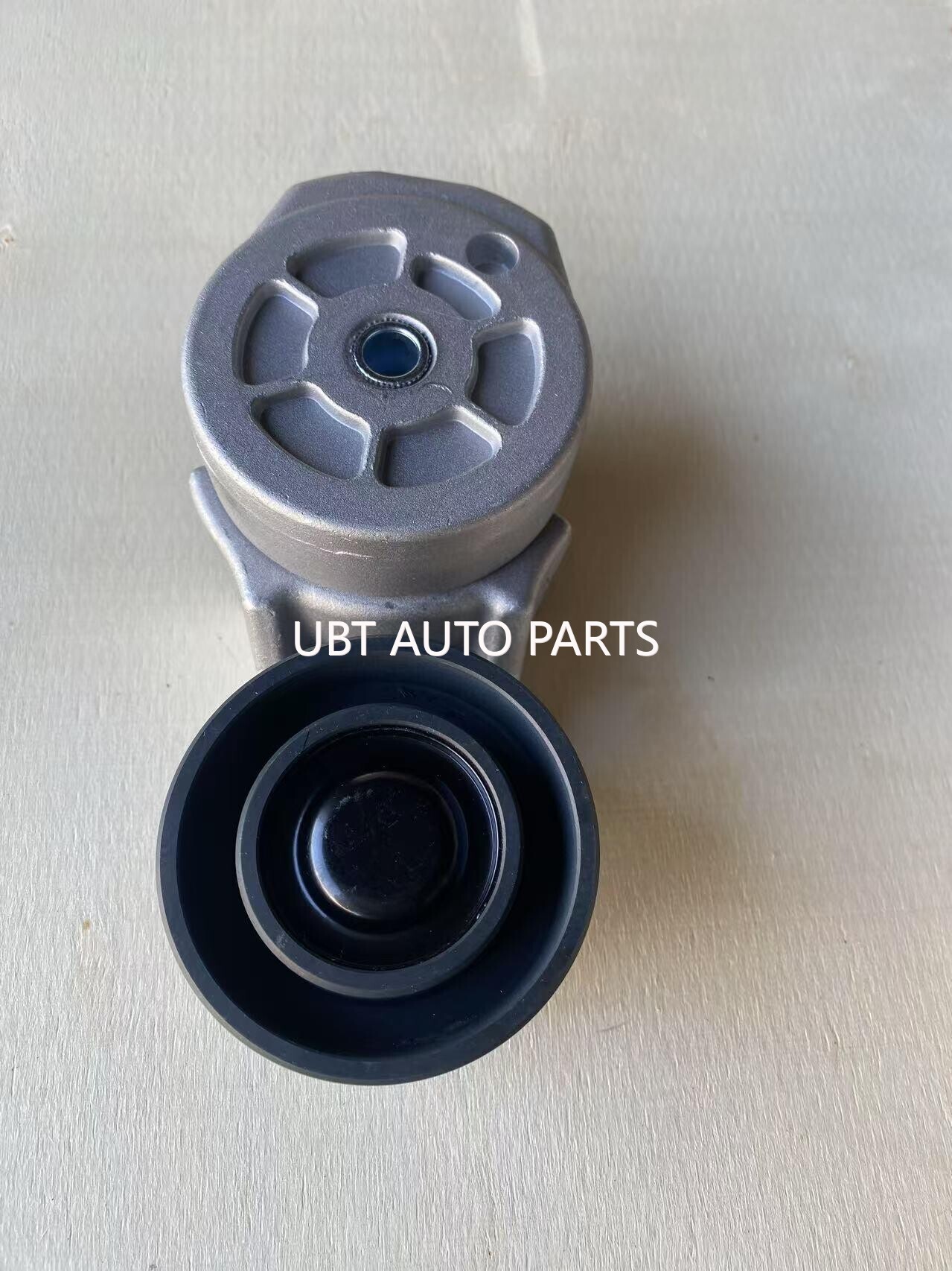 Pulley tensioner VG2600060313