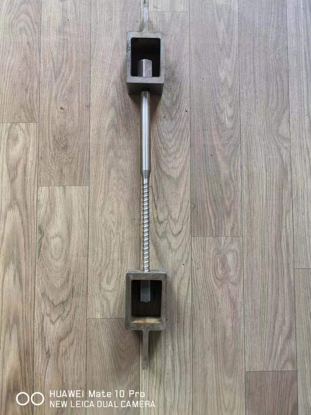 EURO THREADED SHE BOLT