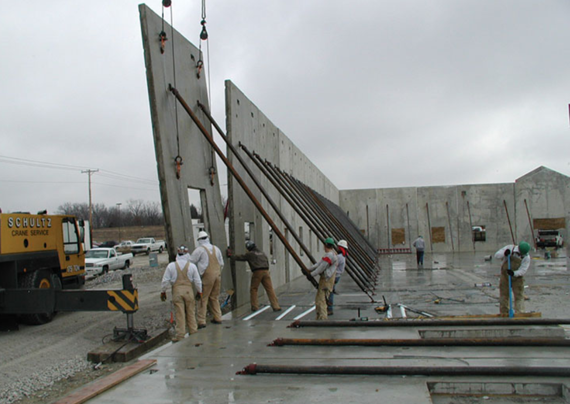 Tilt Up Braces Jobsite