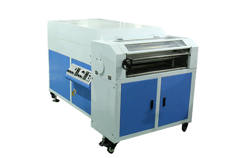 Mejore la experiencia de impresión con la máquina de recubrimiento de terciopelo suave al tacto AQ Softouch Coater