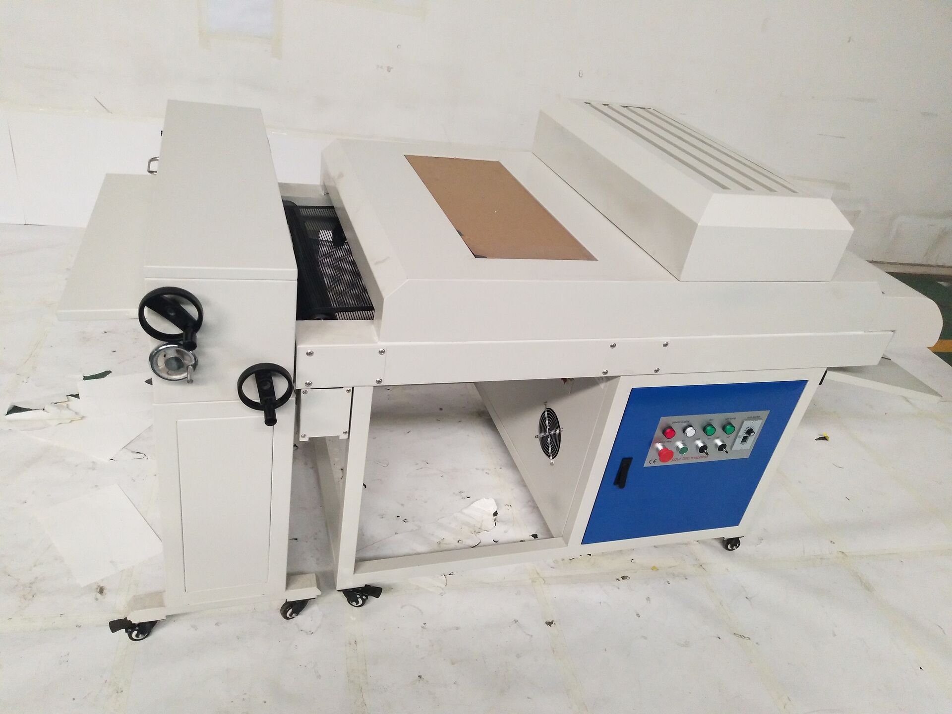 ST QH-Coat 18" (480 mm) Recubridor UV de textura