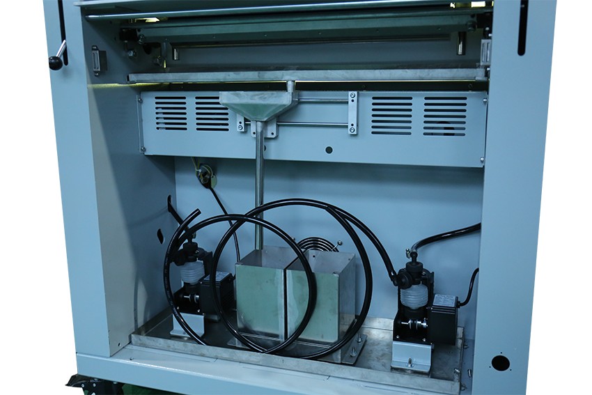 650 PRO UVC Coater  (5).png