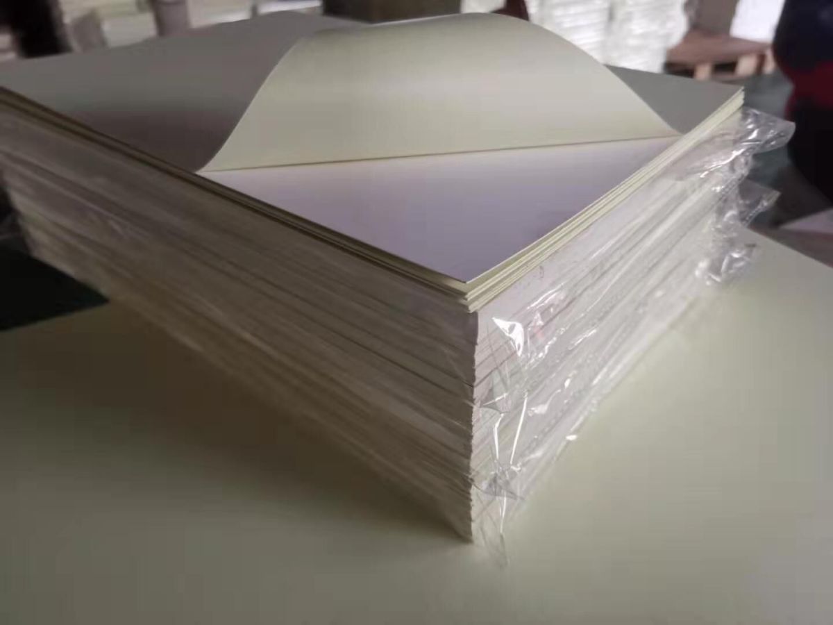 不干胶白卡 (1).jpg