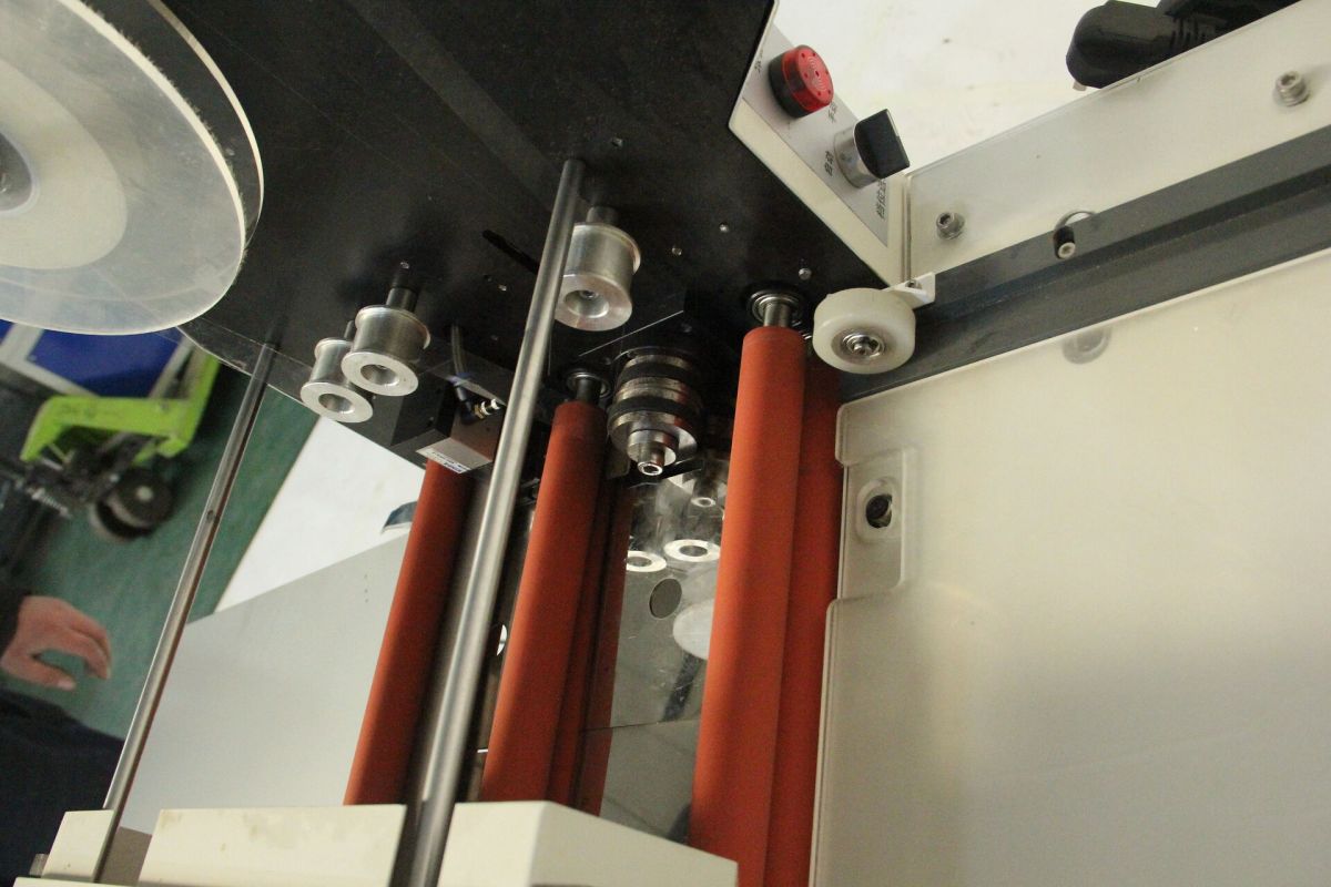 side linking machines (8).JPG