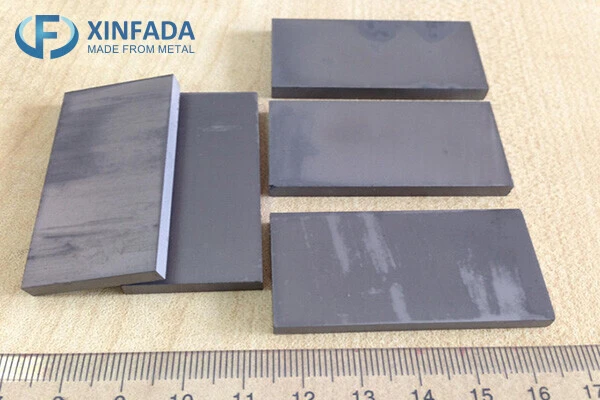 Refractory Tiles Slabs Wear 1600c High Temperature Resistant Kiln Furniture Silicon Carbide Plates
