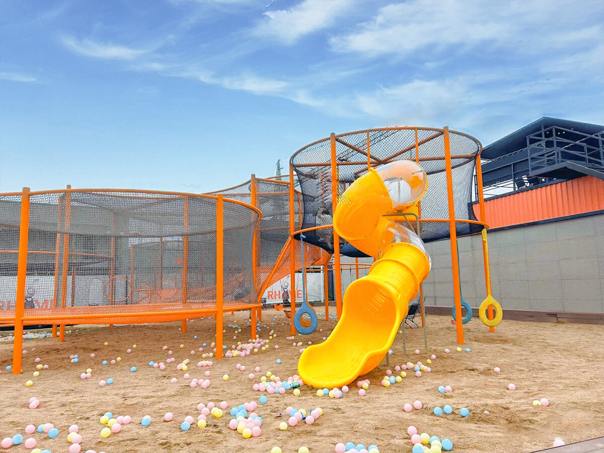 Yanji Longjing Rhyme Cultural Park Parent-Child Rope Net Paradise