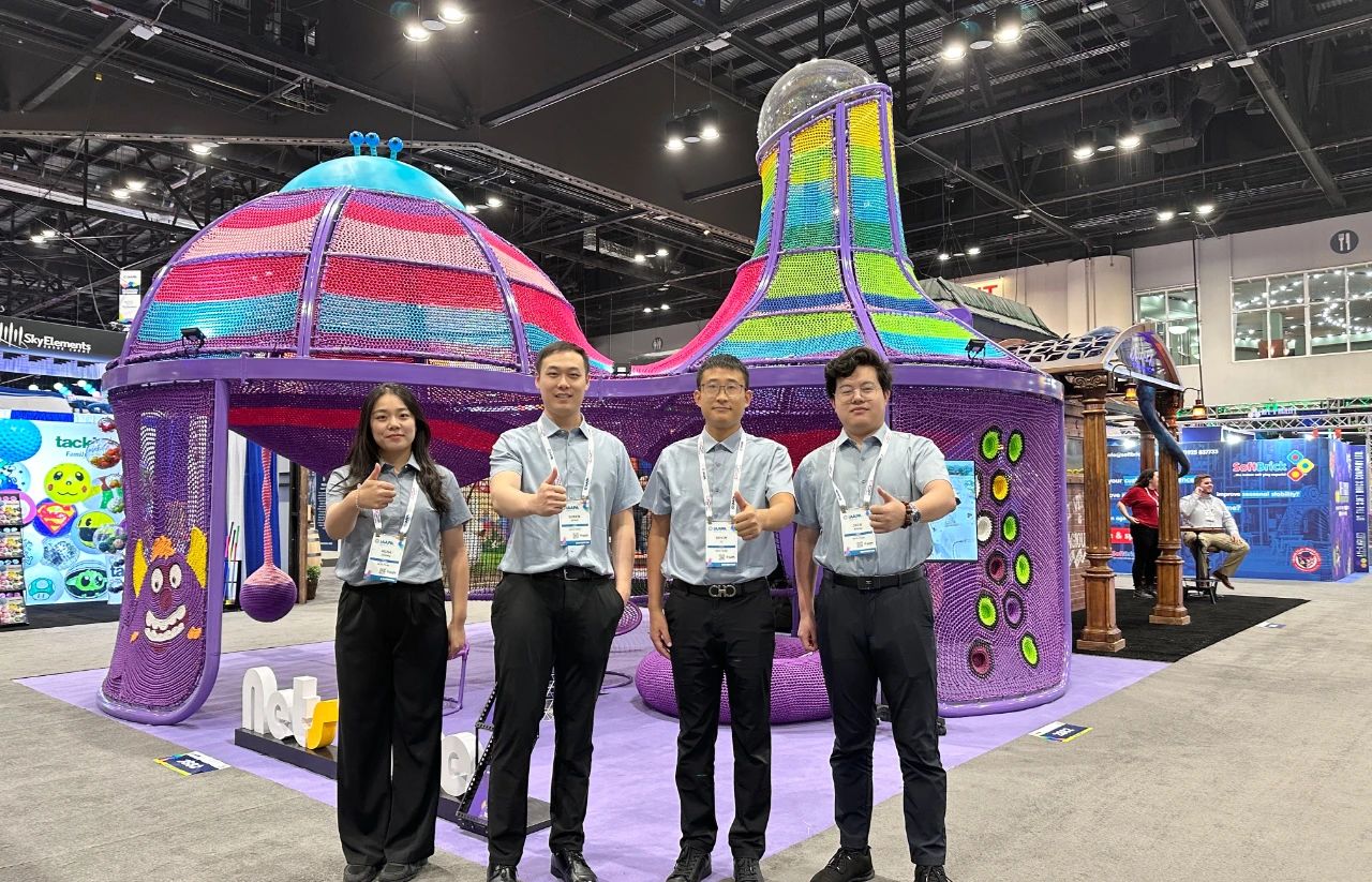 Show Floor | IAAPA Attractions Expo 2024 in Orlando, USA