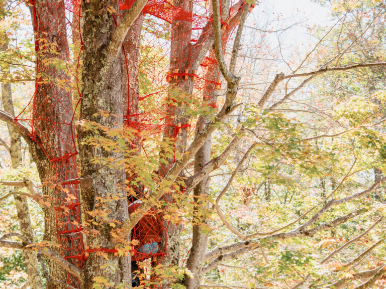 net-play-treenet-handwoven-mesh-forest-detail-netstribe