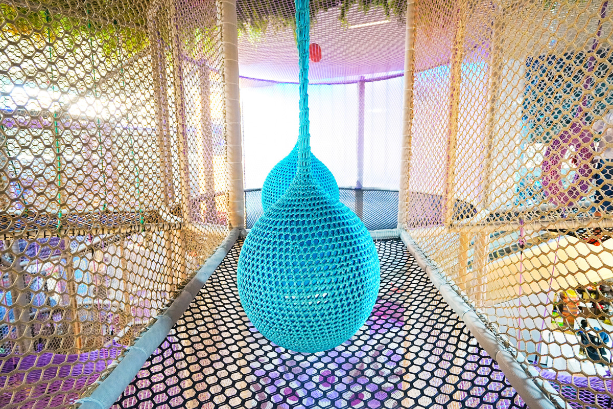 handwoven-rope-ball-swing-net-play handwoven-rope-ball-swing-net-play