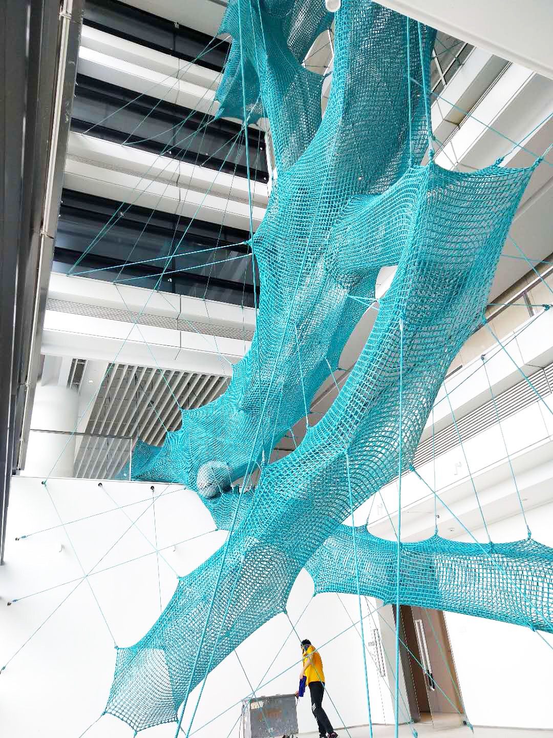 Floating Ant Hill | A Non-Motorized, Three-Dimensional Rope Net Installation Art Piece